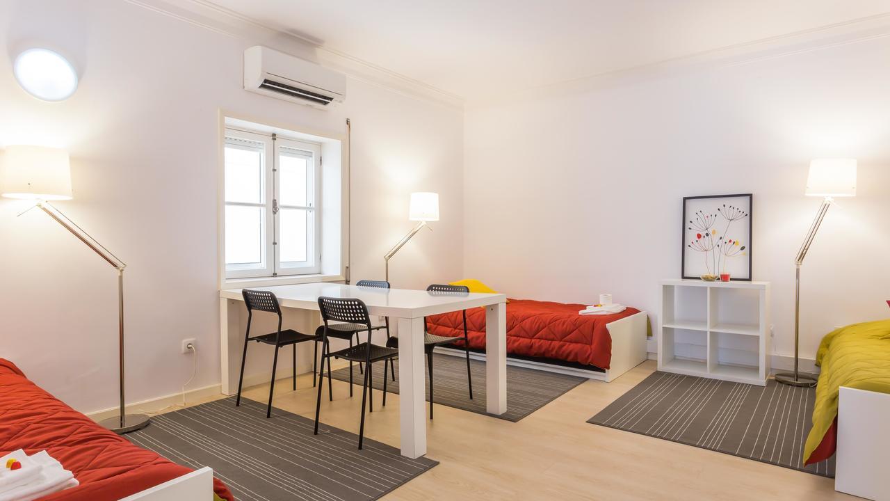 Porto Studios Luaran gambar