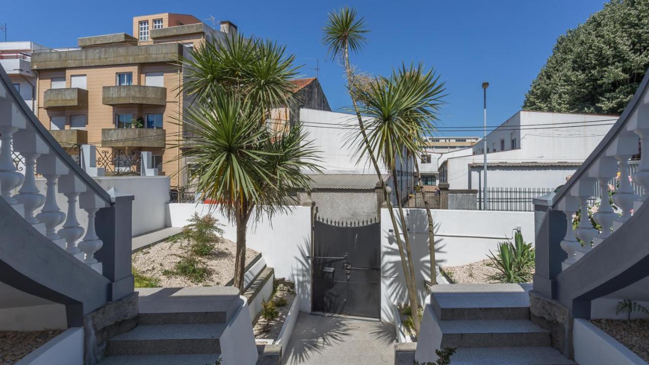 Porto Studios Luaran gambar